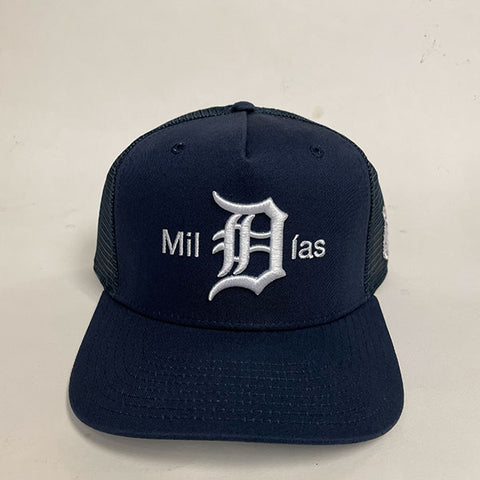CH Mil Días Trucker